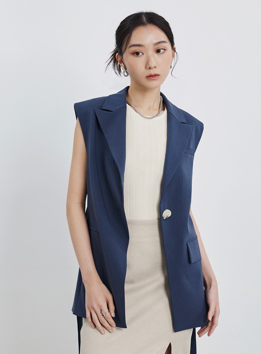 俐落劍領綁帶西裝背心外套